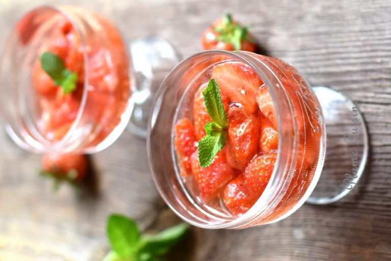 Fraises-au-vin-blanc