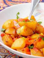 Pommes-de-terre-épicées-aloo-phujia