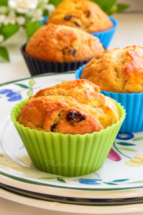Délicieux muffins tropicaux, mangue, raisin et coco