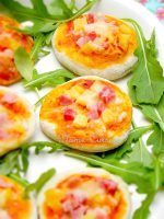 Mini-pizza-jambon-ananas