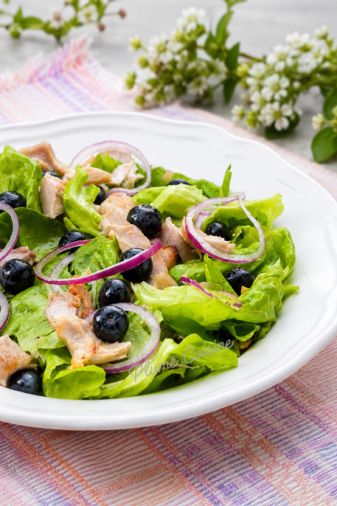 Salade poulet et myrtilles