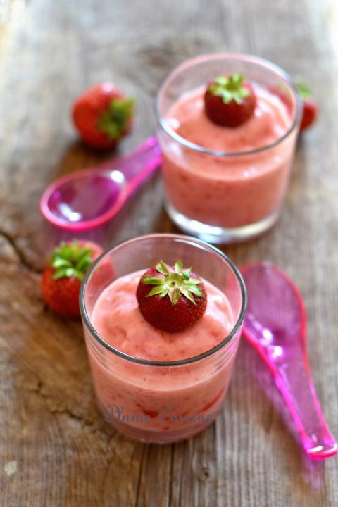 Yaourt-glacé-fraise 