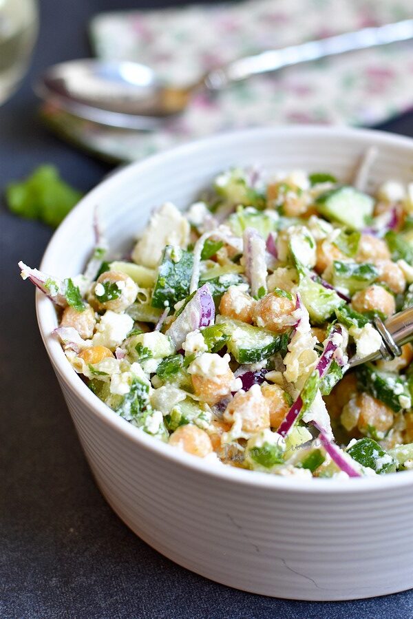 Salade-pois-chiches-concombre-feta-recette