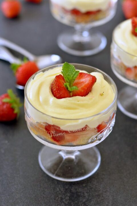 Tiramisu-fraises-ananas-verrines-recette