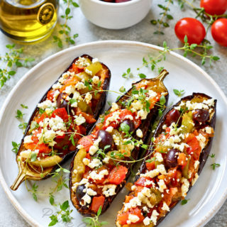 Trois Aubergines à la grecque farcies